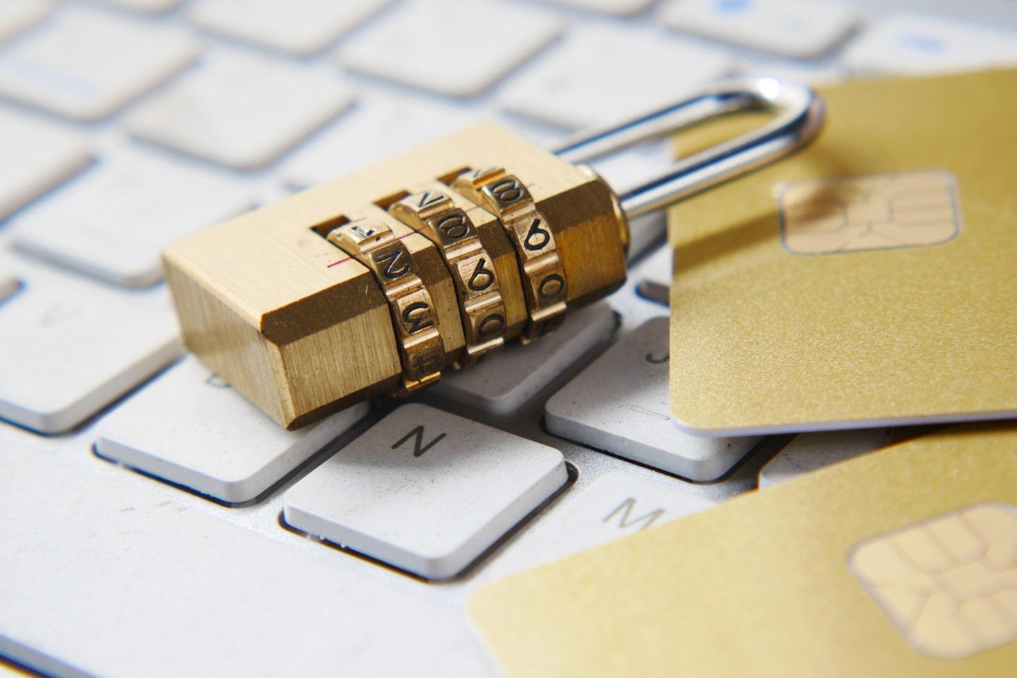 Top Digital Threats Faced by Seniors Today